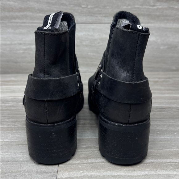 Bongo Black Leather Harness Strap Ankle Moto Boots Womens Size 8 - Picture 3 of 10